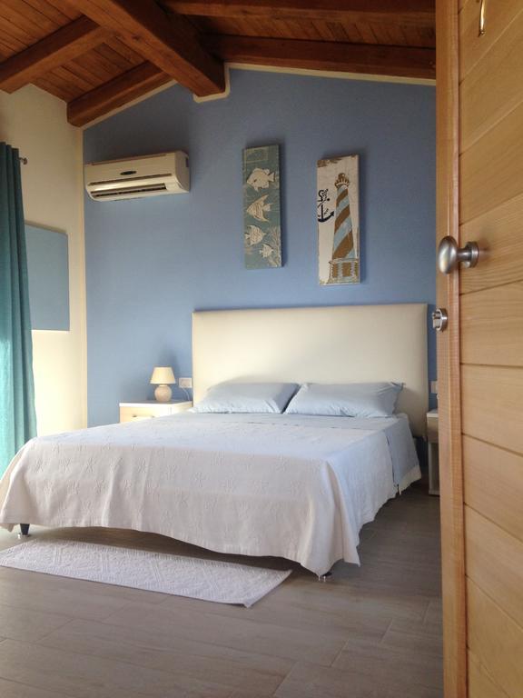 Mediterraneo 圣特奥多罗 外观 照片