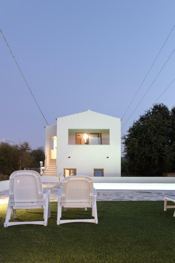 Mediterraneo 圣特奥多罗 外观 照片