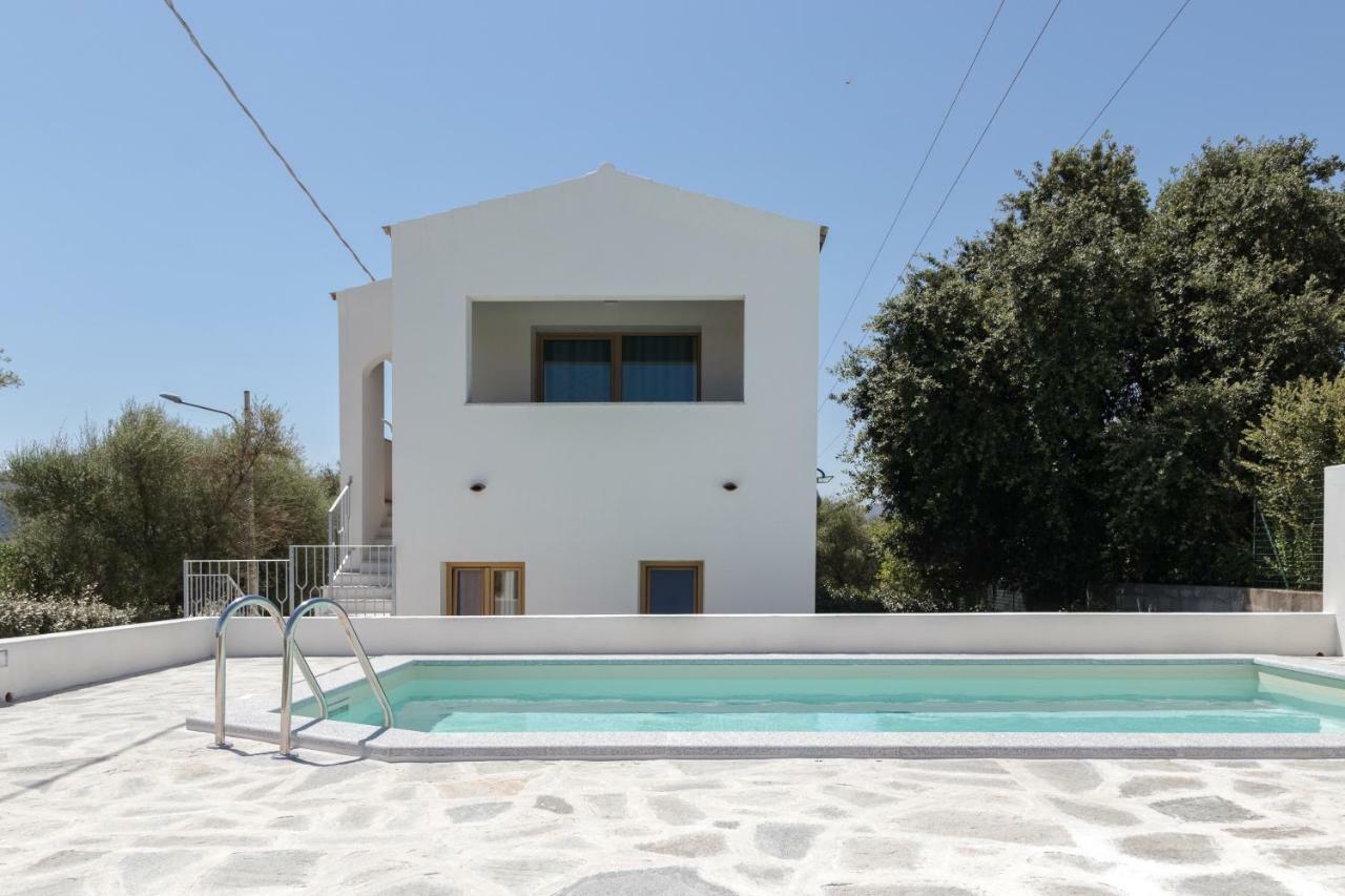 Mediterraneo 圣特奥多罗 外观 照片
